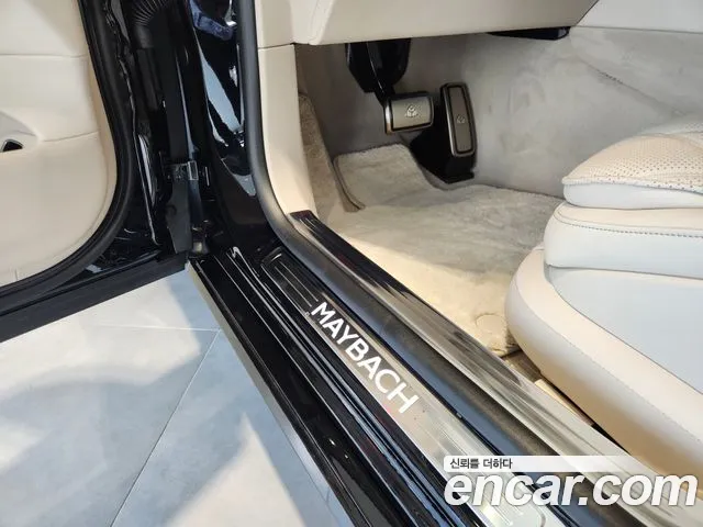 Mercedes-Benz S-Class — Фото автомобиля 20
