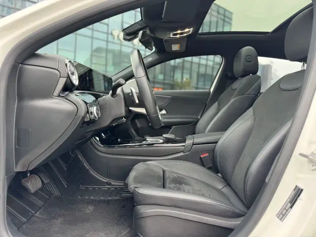 Mercedes-Benz A-Class — Фото автомобиля 4
