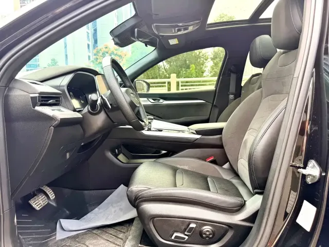 Geely Xingrui — Фото автомобиля 10
