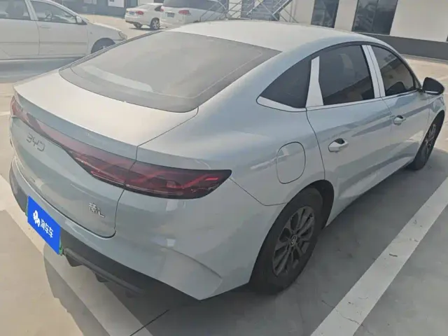 BYD Qin L — Фото автомобиля 3