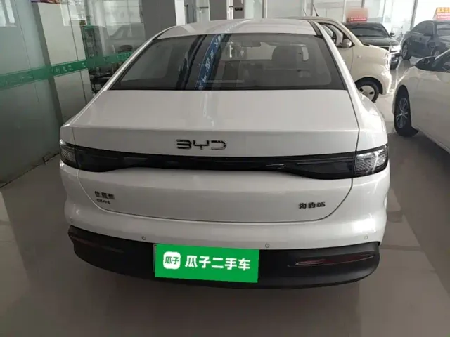BYD Seal 05 DM-i — Фото автомобиля 5