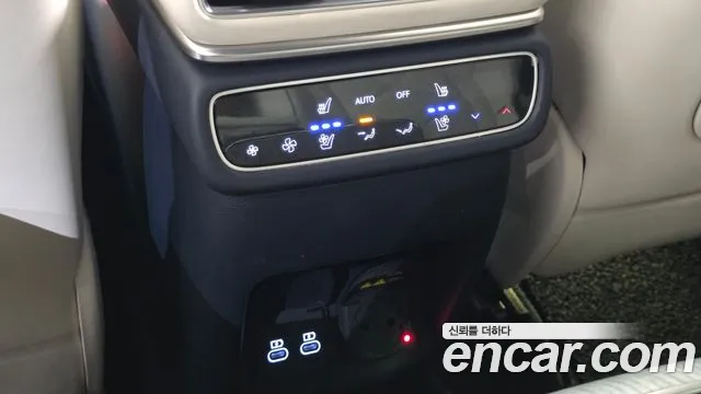 Genesis GV80 2.5T Бензин AWD — Фото автомобиля 25