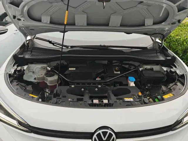 Volkswagen ID.4 X — Фото автомобиля 10