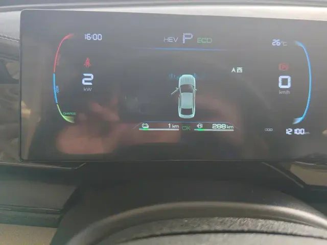 BYD Qin PLUS — Фото автомобиля 14