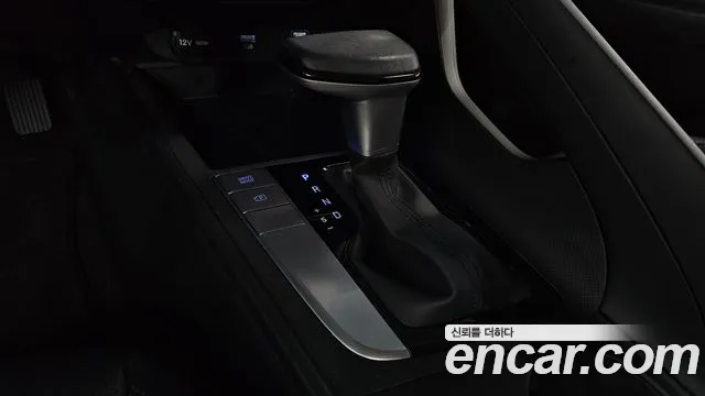 Hyundai AVANTE Avante (CN7) — Фото автомобиля 9