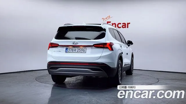 Hyundai Santafe — Фото автомобиля 4