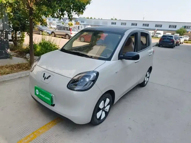 Фотография автомобиля — Wuling Hongguang Mini EV