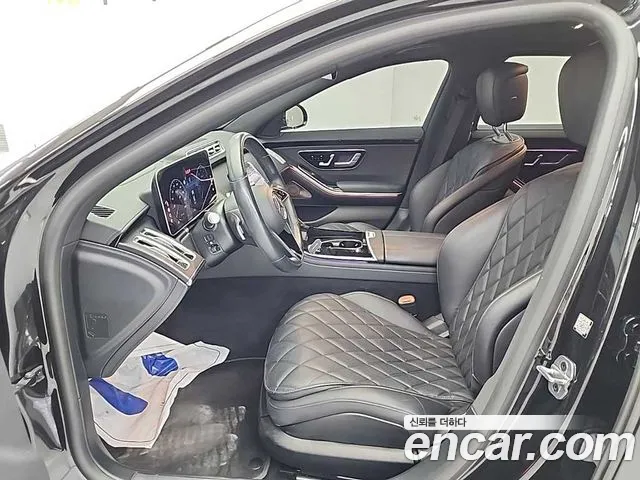 Mercedes-Benz S-Class — Фото автомобиля 11