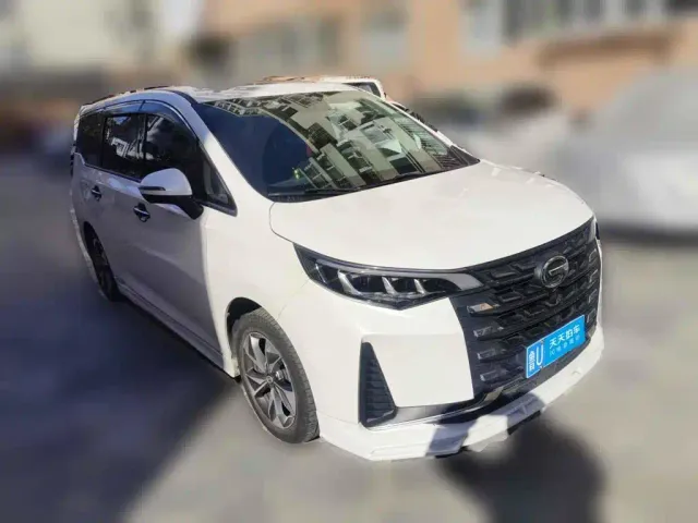 GAC Trumpchi M6 — Фото автомобиля 3