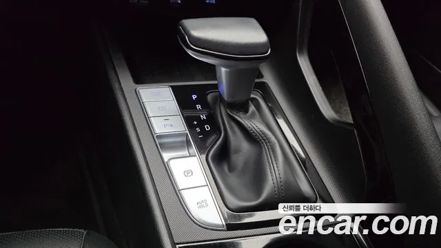 Hyundai AVANTE Avante (CN7) — Фото автомобиля 9
