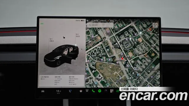 Tesla Model Y — Фото автомобиля 13