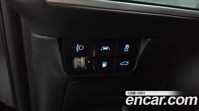 Hyundai Grandeur New — Фото автомобиля 27