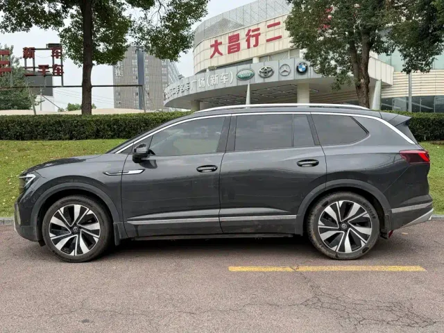 Volkswagen Talagon — Фото автомобиля 3