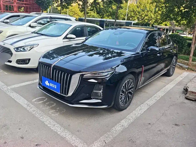 Фотография автомобиля — Hongqi H5