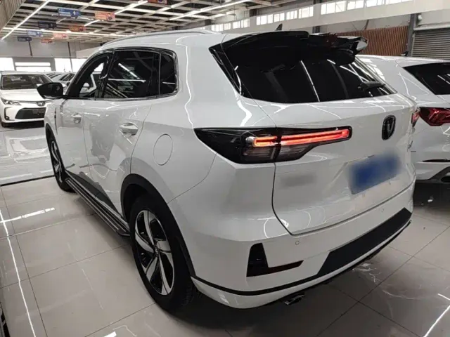 Changan CS55 Plus — Фото автомобиля 4