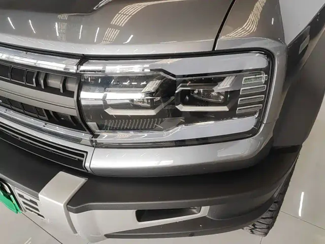 BYD FangChengBao Leopard 5 — Фото автомобиля 23