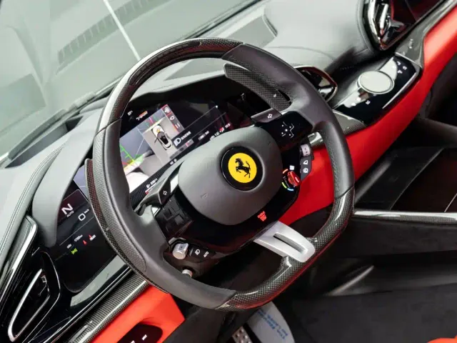 Ferrari Purosangue — Фото автомобиля 15