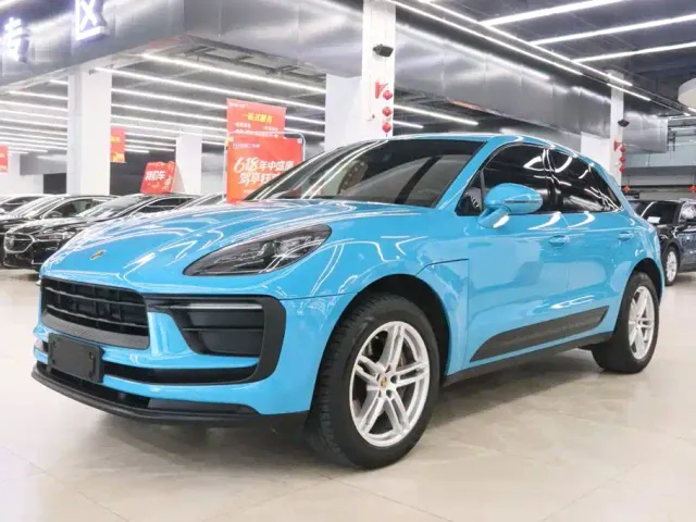 Фотография автомобиля — Porsche Macan