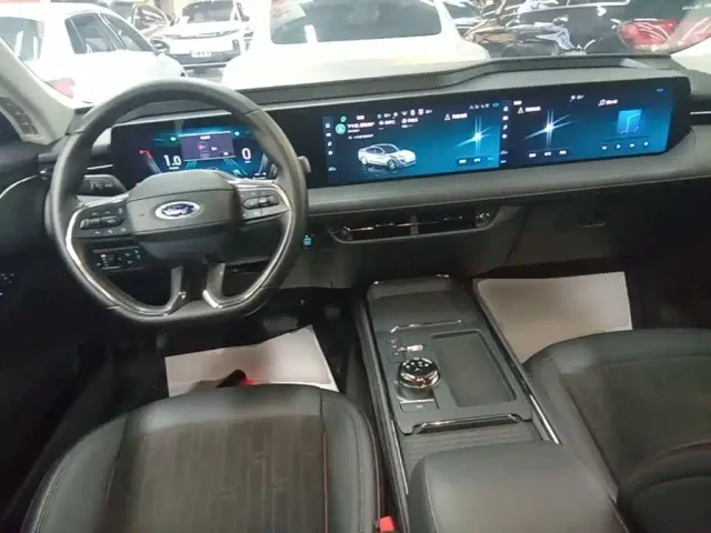 Ford Mondeo — Фото автомобиля 9