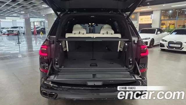 BMW X7 G07 — Фото автомобиля 11
