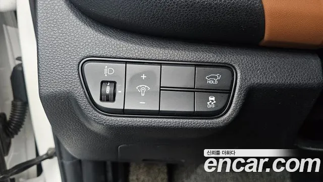 Kia Seltos New — Фото автомобиля 24