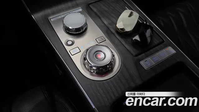 Genesis G80 RG3 — Фото автомобиля 12