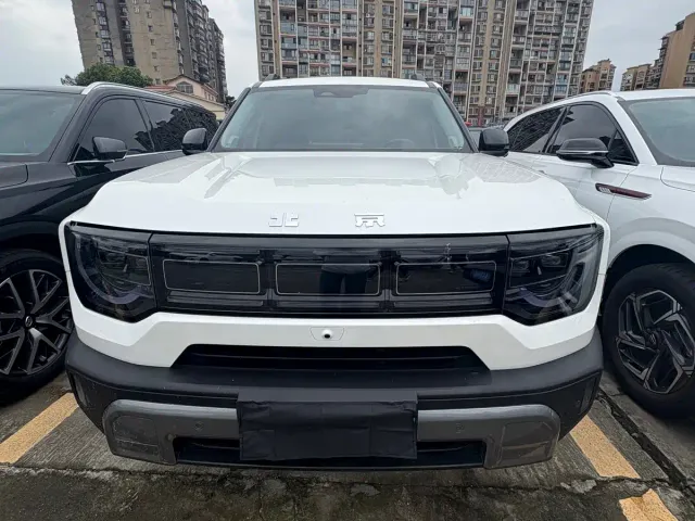 BAIC BJ30 — Фото автомобиля 2