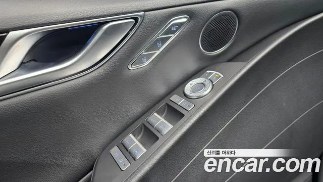 Genesis G80 RG3 — Фото автомобиля 28