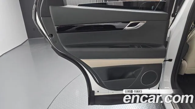 Genesis GV80 — Фото автомобиля 14