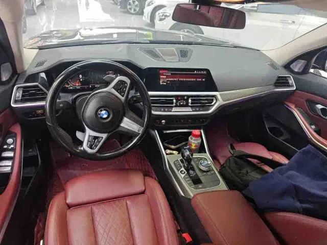 BMW 3 Series — Фото автомобиля 5