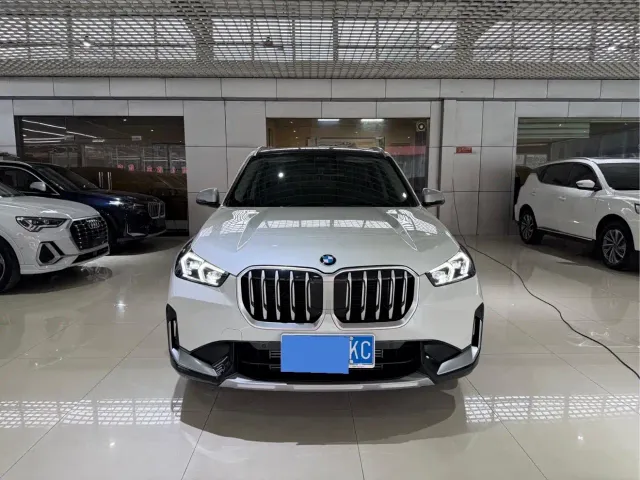 BMW X1 — Фото автомобиля 2
