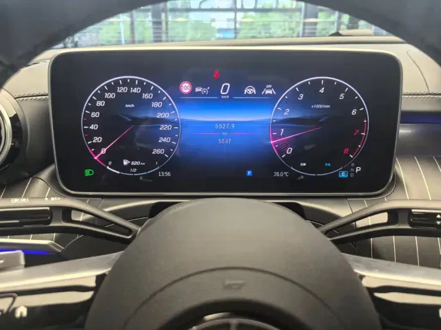 Mercedes-Benz C-Class — Фото автомобиля 9