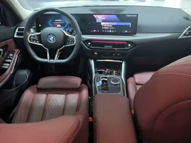 BMW i3 — Фото автомобиля 5