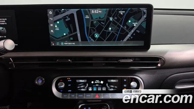 Genesis GV60 — Фото автомобиля 18