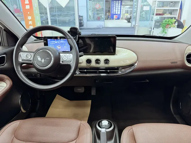 Wuling Bingo — Фото автомобиля 12