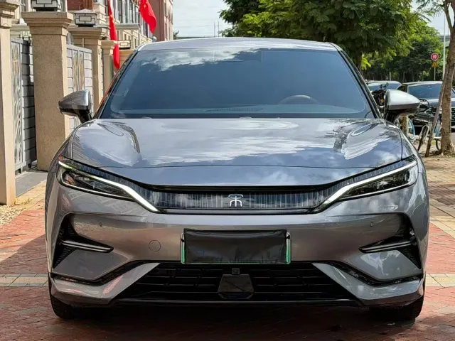 BYD Song L EV — Фото автомобиля 2