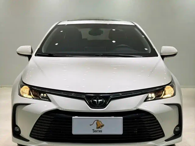 Toyota Corolla — Фото автомобиля 2