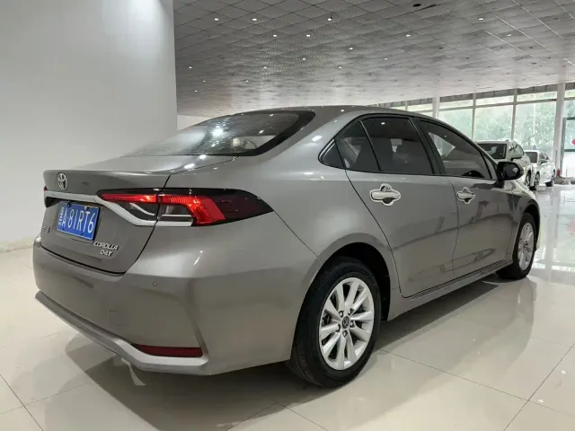Toyota Corolla — Фото автомобиля 14