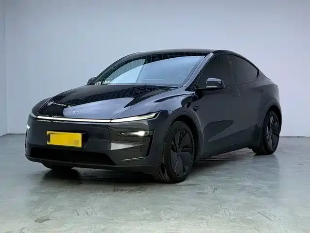 Фотография автомобиля — Tesla Model Y
