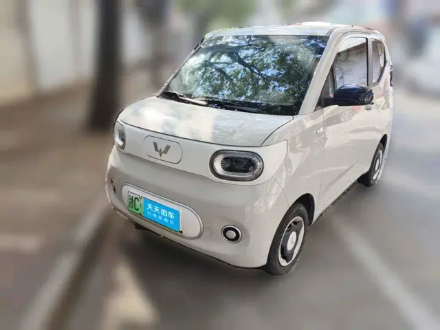 Фотография автомобиля — Wuling Hongguang Mini EV