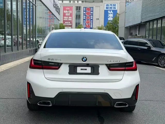 BMW 3 Series — Фото автомобиля 5