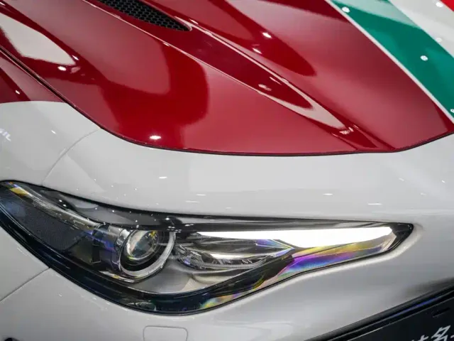 Alfa Romeo Giulia — Фото автомобиля 5