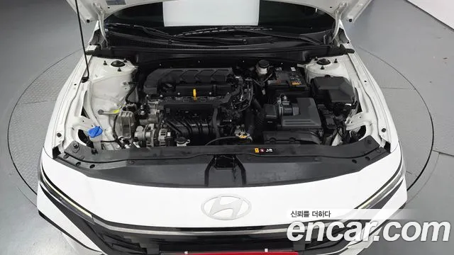 Hyundai Avante CN7 — Фото автомобиля 9