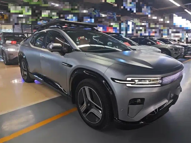 Changan Qiyuan E07 — Фото автомобиля 3
