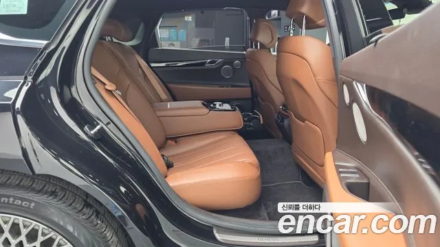 Genesis G80 Бензин 2.5 турбо AWD — Фото автомобиля 12