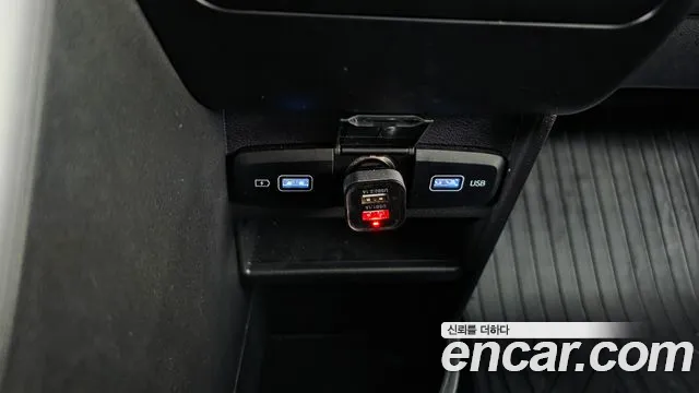 Hyundai Staria — Фото автомобиля 30