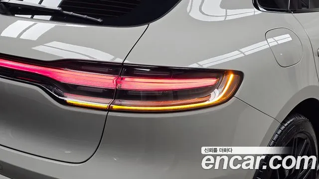 Porsche Macan — Фото автомобиля 8