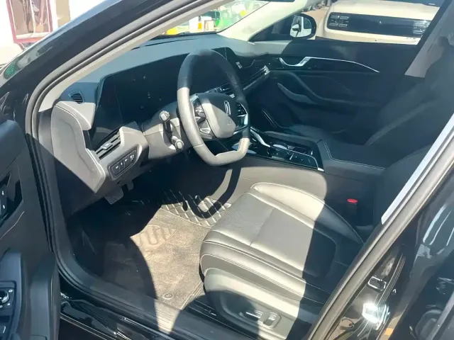 Besturn Besturn B70 2022 3rd Gen 1.5T Auto Delight Edition — Фото автомобиля 4