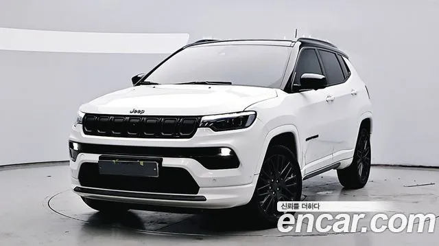 Фотография автомобиля — Jeep Compass 2nd Gen