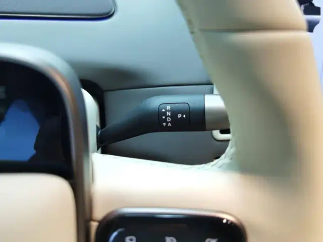 Li Auto i6 — Фото автомобиля 15